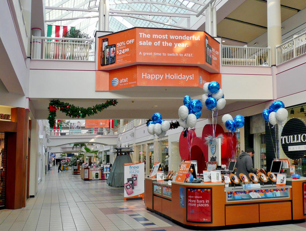 Mall Advertising Champlain Centre Plattsburgh, NY by Blue Outdoor